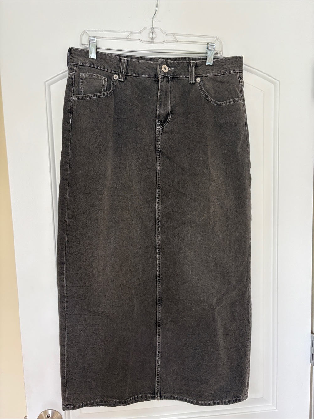 H&M Black Denim Pencil Skirt